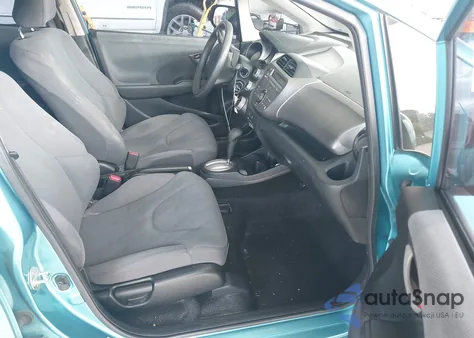 2013 Honda Fit from USA, damaged, VIN JHMGE8H30DC018756